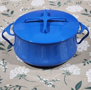 Dansk Blue Enamel 2 QT Metal Covered Casserole With Lid IHQ France Vintage VTG